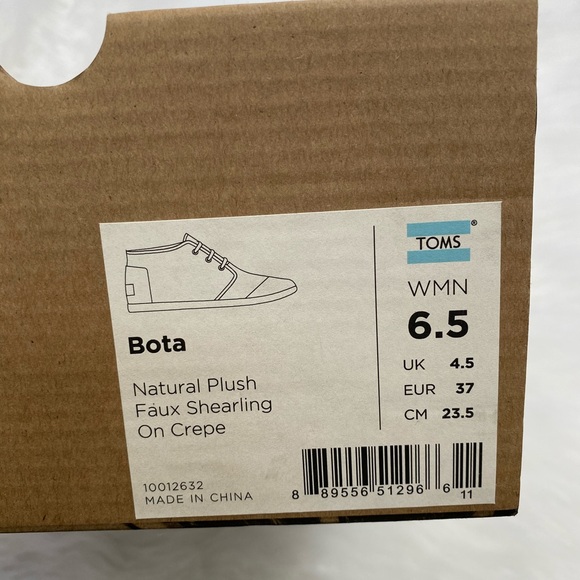 NEW in Box-TOMS Natural Plush Shearling Booties - Picture 5 of 6